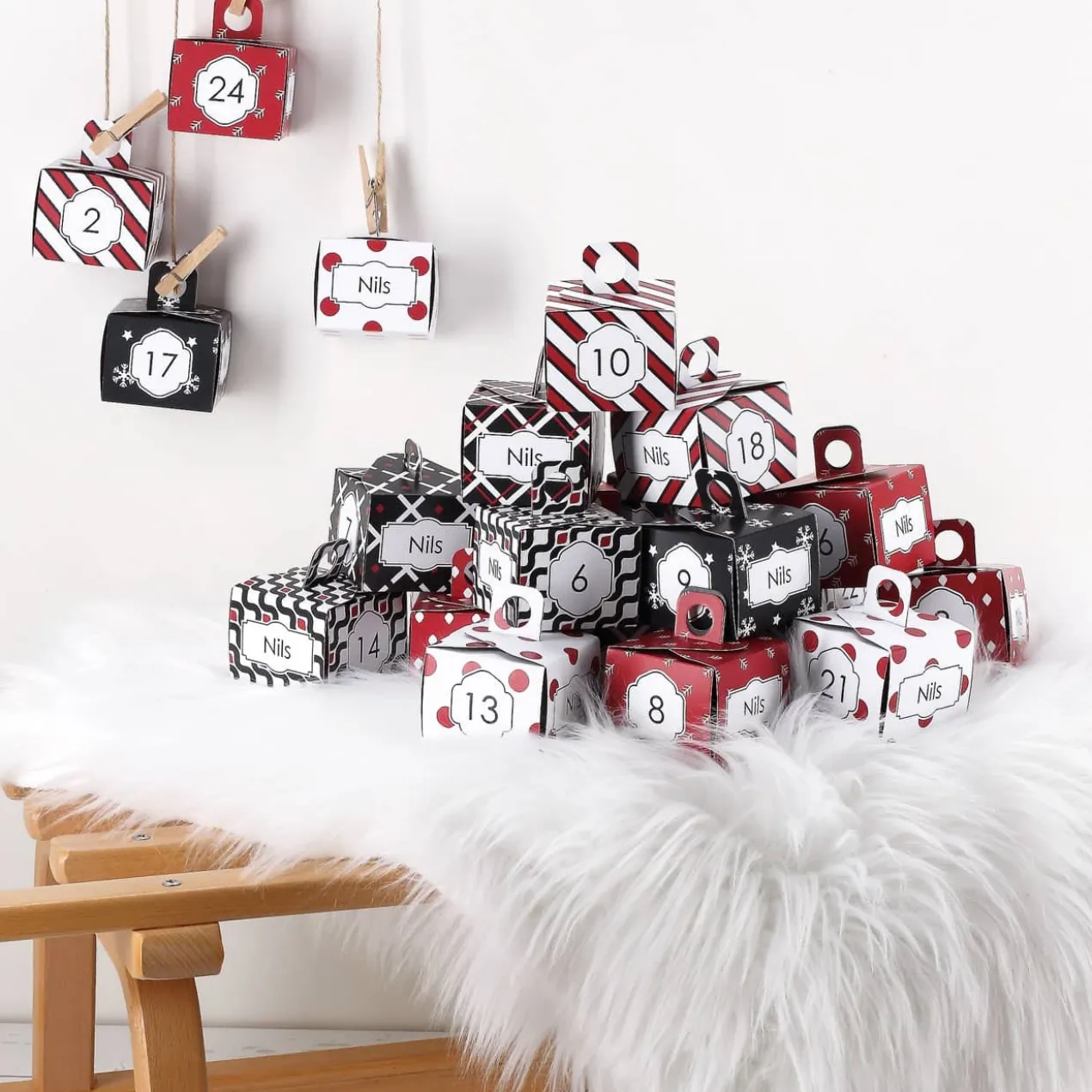 Adventskalender 24 Schachteln zum selbst befüllen mit Ihrem Wunschnamen