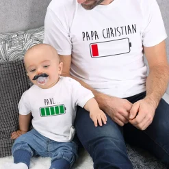 Akku - T-Shirt für Vater und Sohn mit Ihrem Wunschtext bedruckt