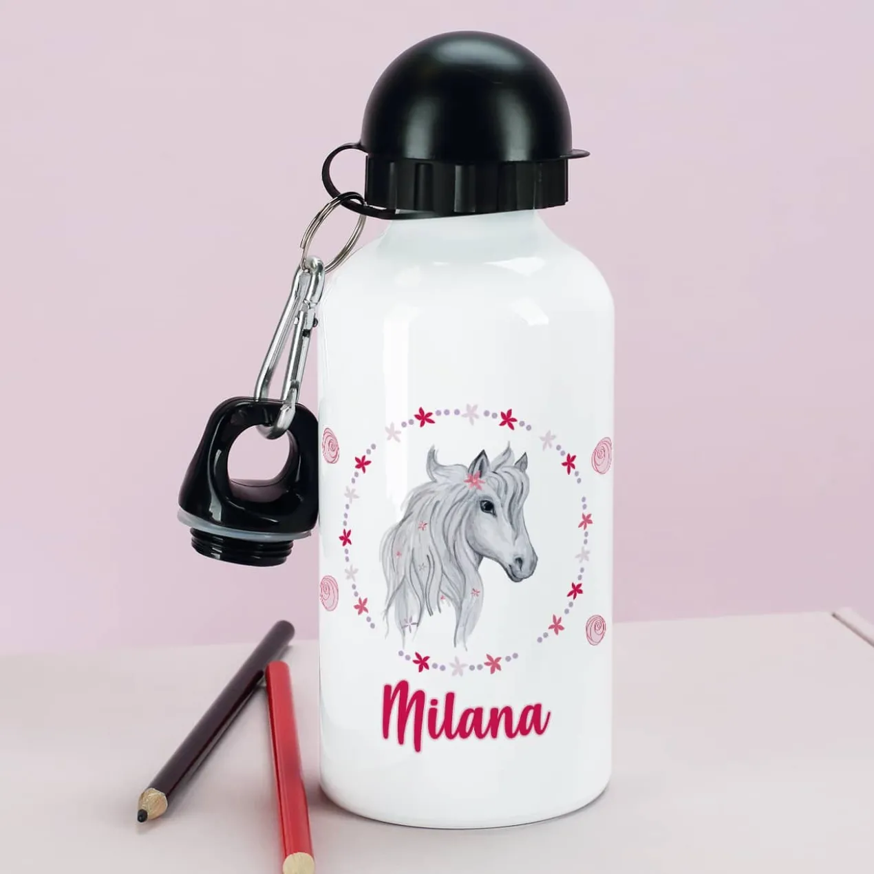 Aluminium-Trinkflasche mit Pferd, Blüten und Name