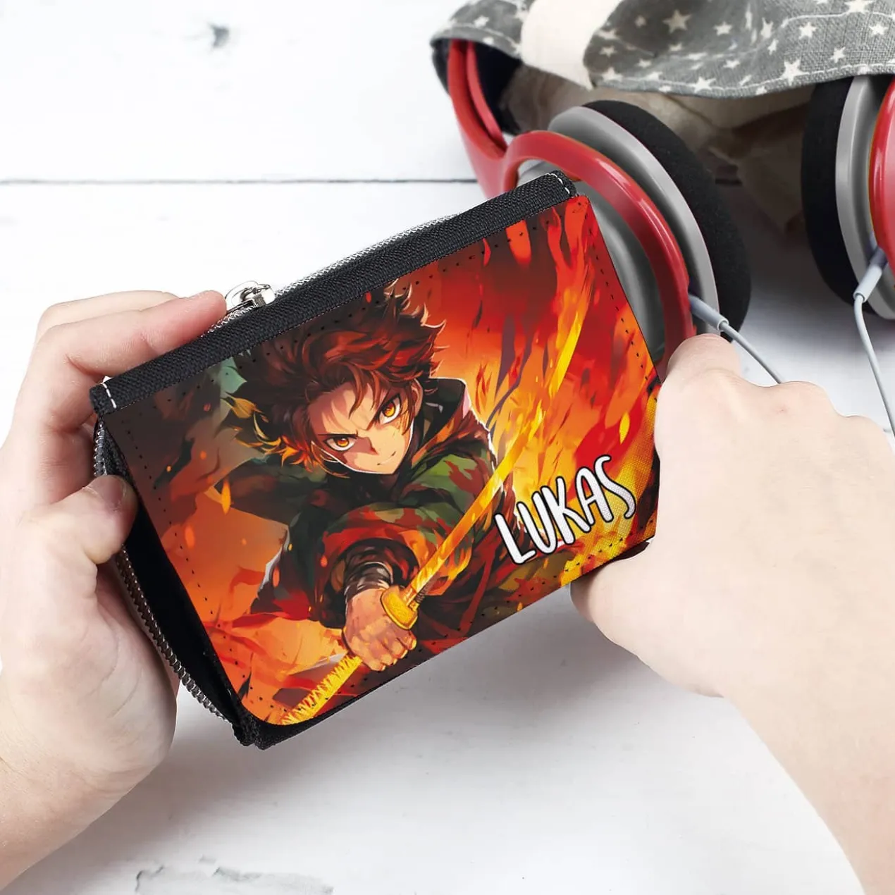 Anime Geldbörse für Teenager mit verschiedenen Figuren und Name