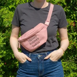 Bauchtasche 'Einatmen Ausatmen Lächeln' | Crossbody Tasche als lustiges Geschenk für Frauen & Kollegen