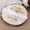 Baumscheibe - Gesucht & Gefunden - als Ringkissen zur Hochzeit mit Namen und Datum