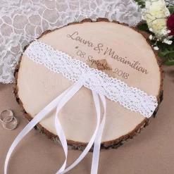 Baumscheibe mit Gravur ideal für Hochzeitsringe oder als Tischdeko