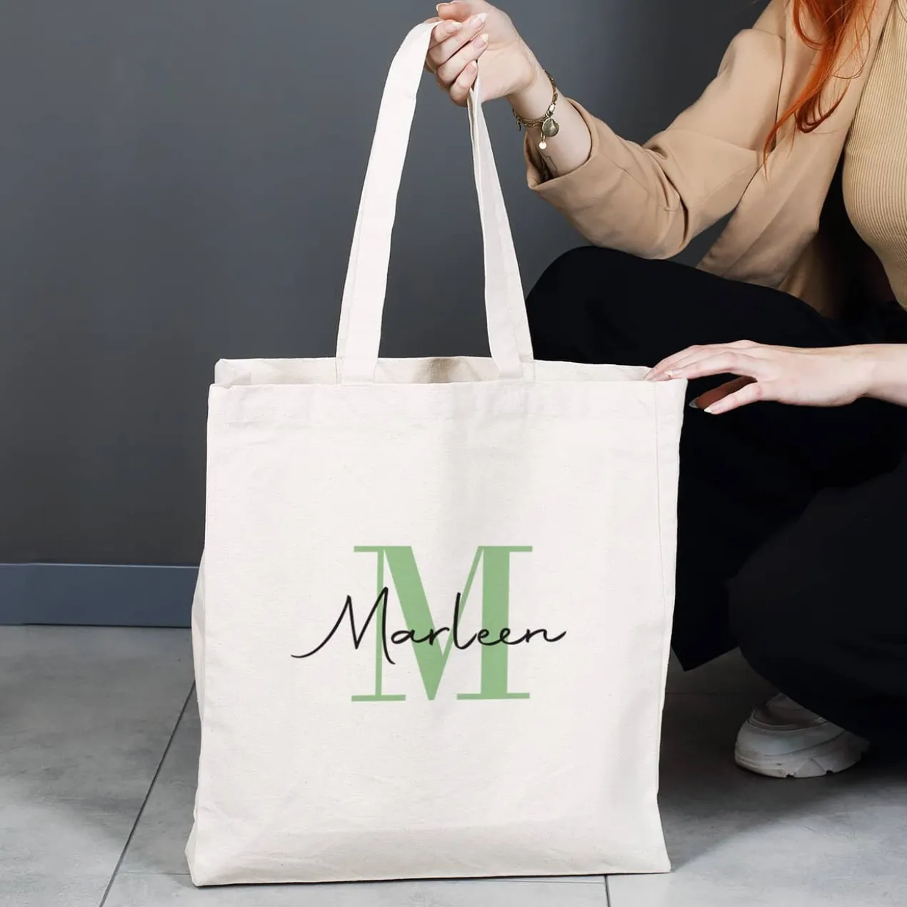 Baumwollshopper mit Initiale und Name in 4 verschiedenen Farben