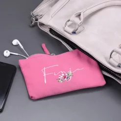 Beautycase mit Magnolienblüte und Name