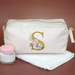 Beautycase & Schlampermäppchen mit Initiale und Name personalisiert | Kleine Tasche mit Blumen Motiv