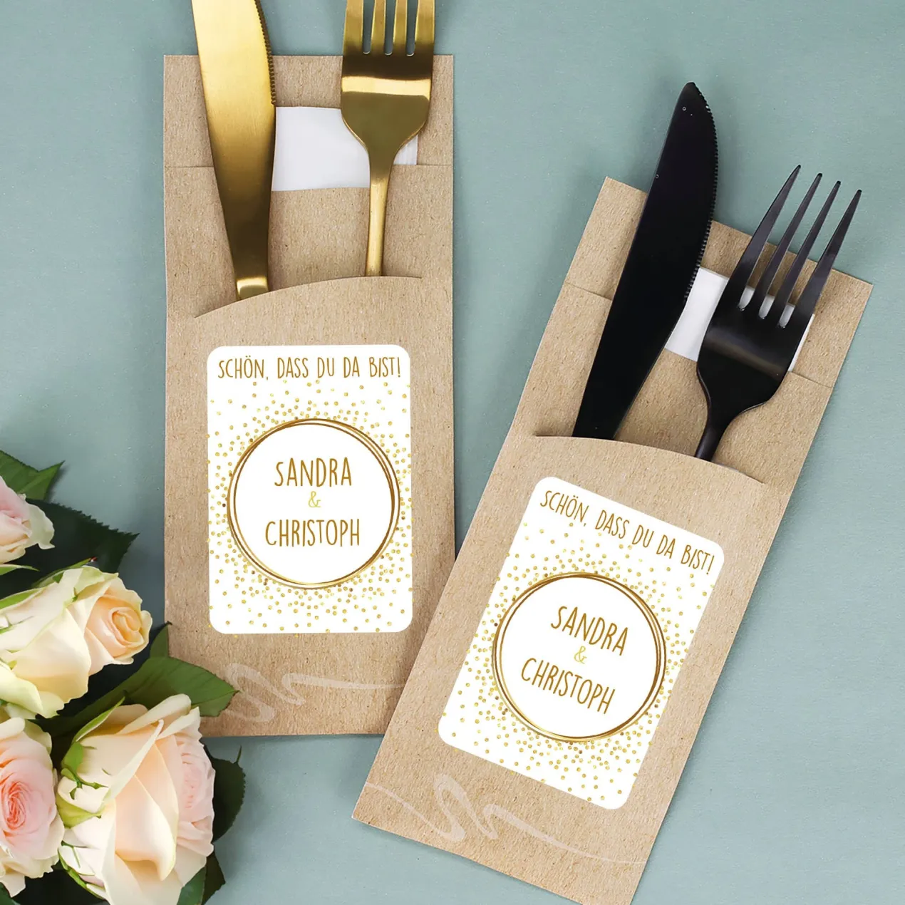 Bedruckte Bestecktaschen im 10-er Set zur Hochzeit - Schön, dass du da bist! - Gold Konfetti
