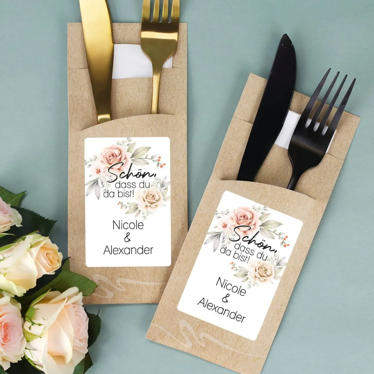 Bedruckte Bestecktaschen im 10-er Set zur Hochzeit - Schön, dass du da bist! - Blumen