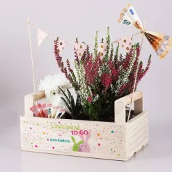 Bedruckte Holzkiste zu Ostern als Osternest to go