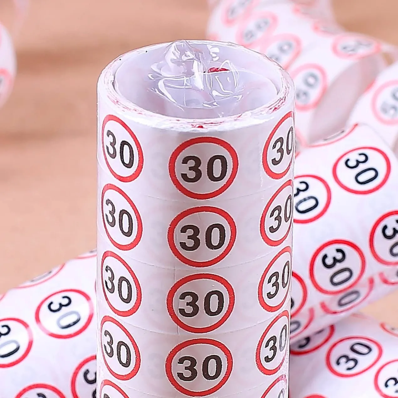 bedruckte Luftschlangen zum 30. Geburtstag