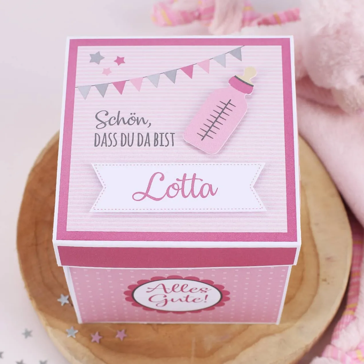 Überraschungsbox zur Geburt, Babygeschenk für Mädchen
