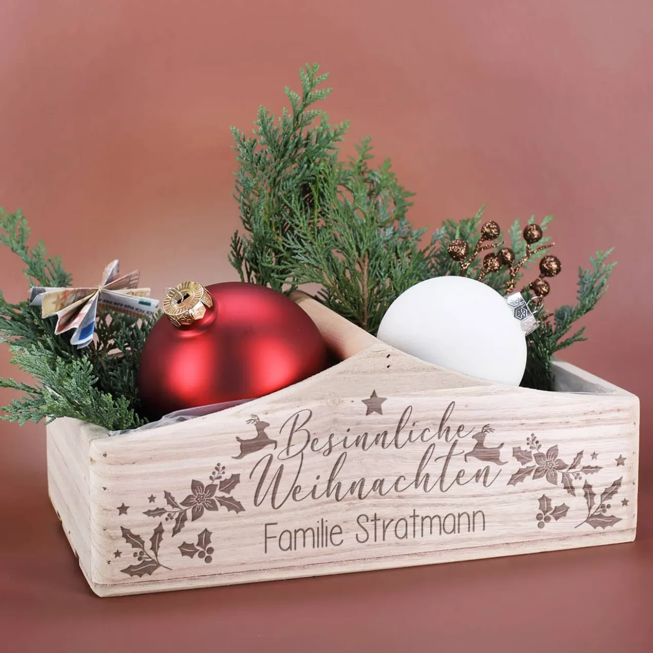 Besinnliche Weihnachten - Pflanzkorb mit Ihrem Wunschtext