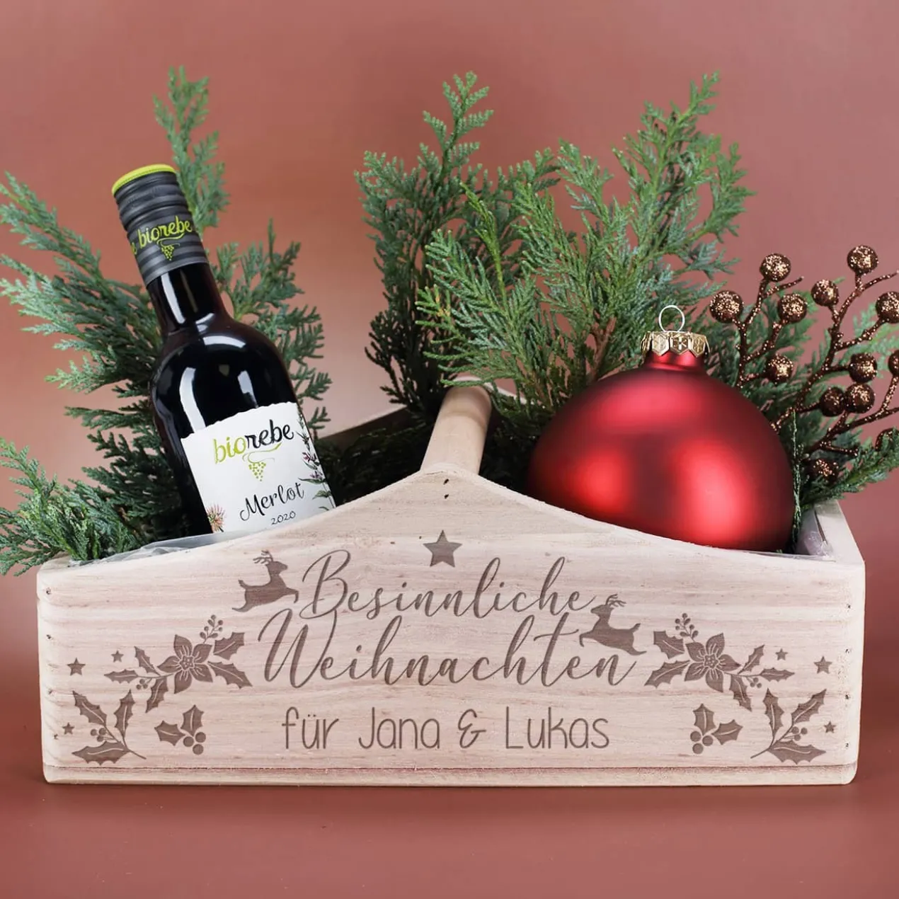 Besinnliche Weihnachten - Pflanzkorb mit Ihrem Wunschtext