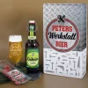 Bier-Geschenkset für Feierabendbier, Garagenbier und mehr, mit graviertem Glas & Snack