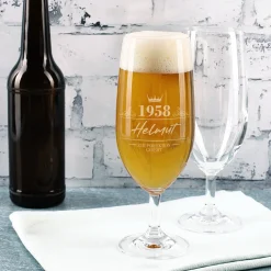 Bierglas von Leonardo mit Name & Geburtsjahr graviert | Pils Glas als Geburtstagsgeschenk für Männer