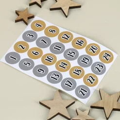Bierkasten-Adventskalender mit Foto und weihnachtlichem Sternenmotiv