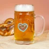 Bierkrug in Lederhosenoptik personalisiert mit Name und Lebkuchenherz Motiv | Bierglas 0,5l