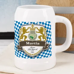 Bierkrug mit eigenem Namen im Löwen-Wappen