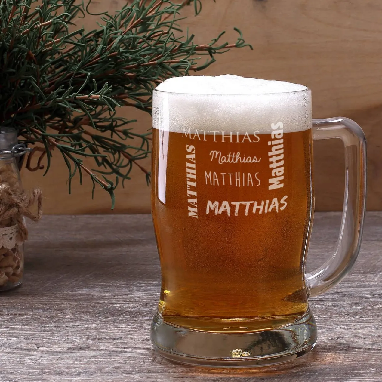 Bierseidel mit Ihrem Namen in verschiedenen Schriftarten