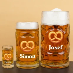Bierseidel personalisiert mit Name und Brezel Motiv | Maßkrug 1l, Bierkrug 500ml & Schnapsglas