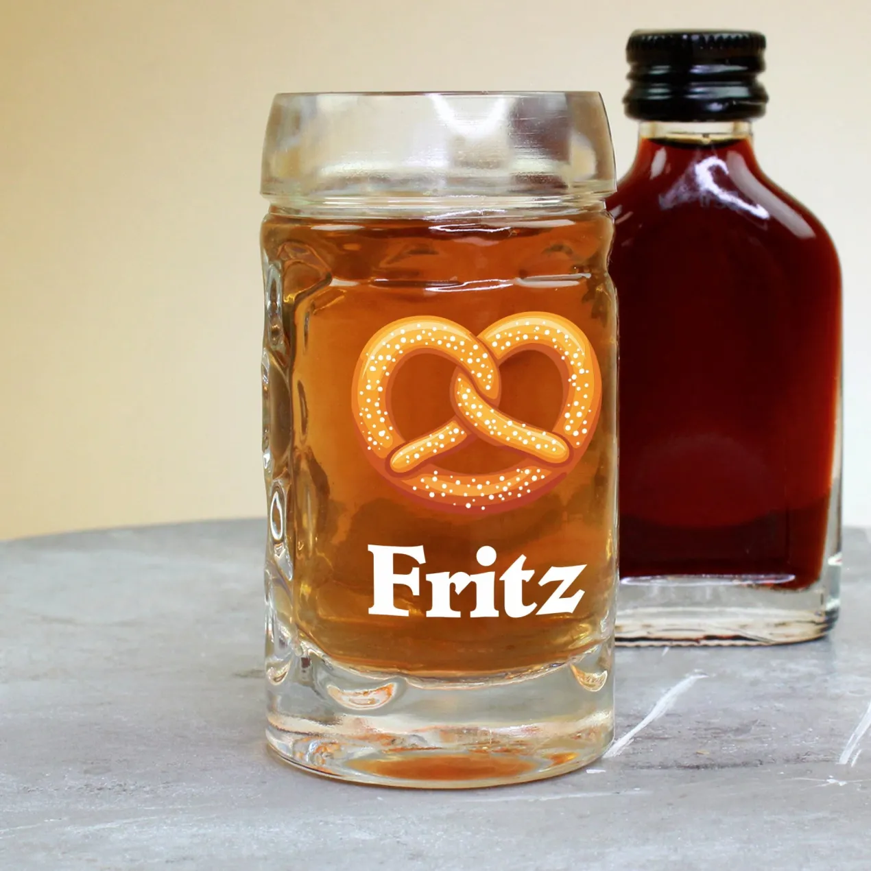 Bierseidel personalisiert mit Name und Brezel Motiv | Maßkrug 1l, Bierkrug 500ml & Schnapsglas