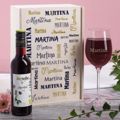 Biorebe Wein mit graviertem Glas und persönlicher Holzbox