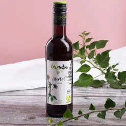 Biorebe Wein mit graviertem Glas und persönlicher Holzbox
