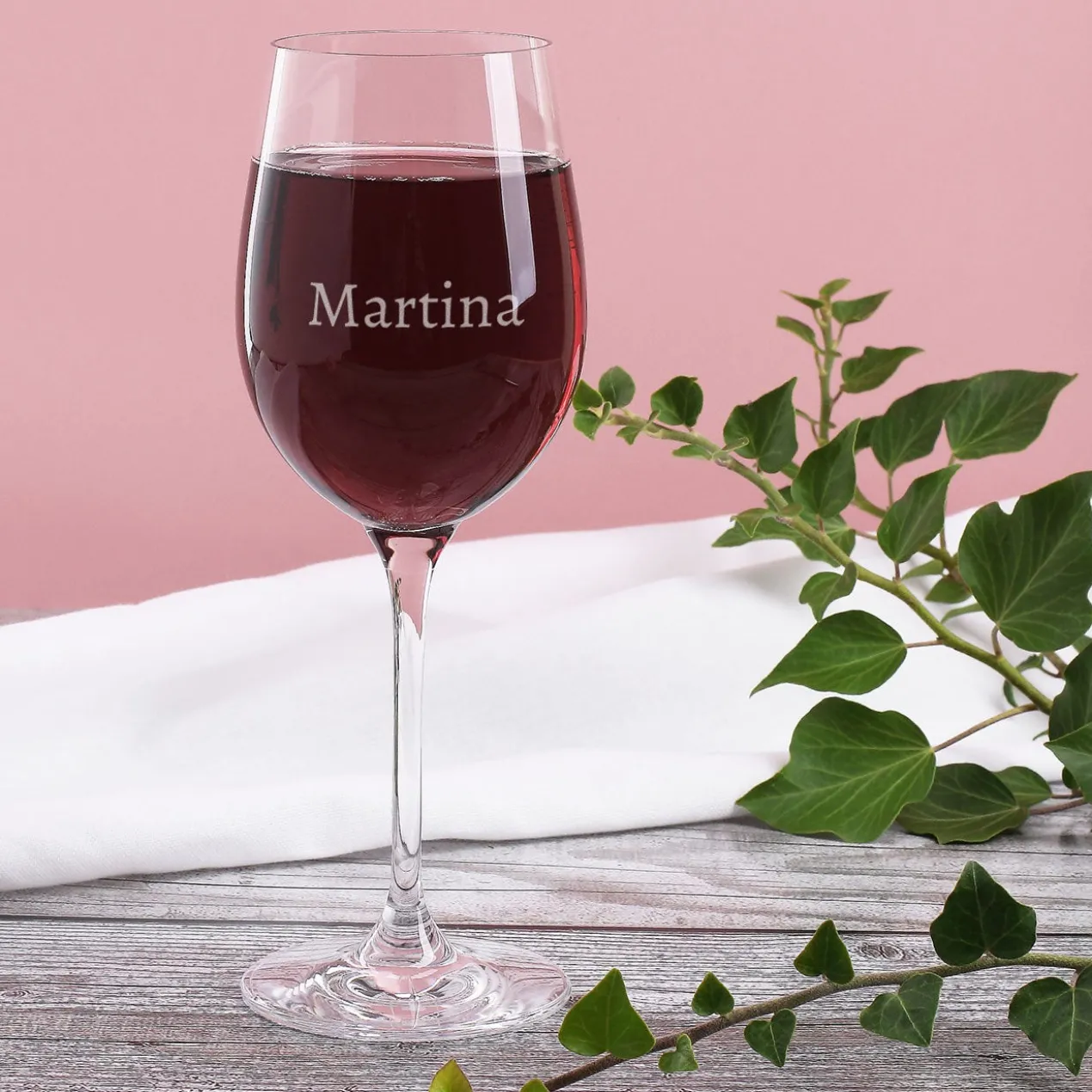 Biorebe Wein mit graviertem Glas und persönlicher Holzbox