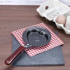 Bratpfanne mit Herzform