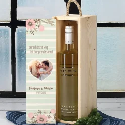 BREE Wein in bedruckter Geschenkverpackung zur Hochzeit