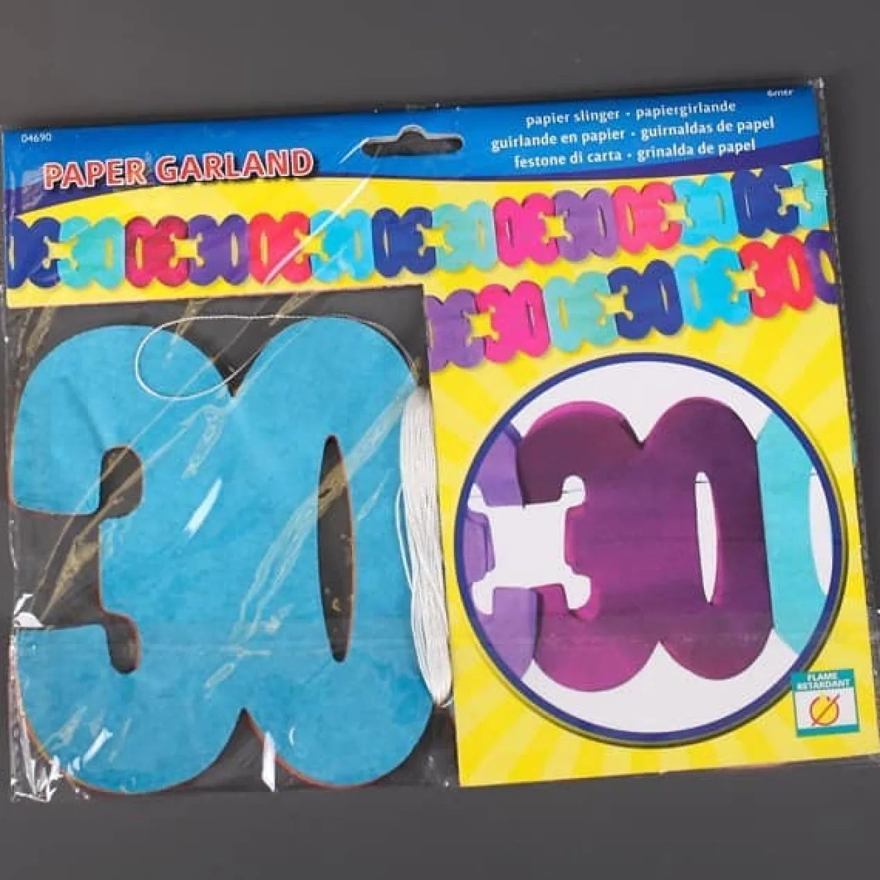 Bunte Papiergirlande zum 30. Geburtstag