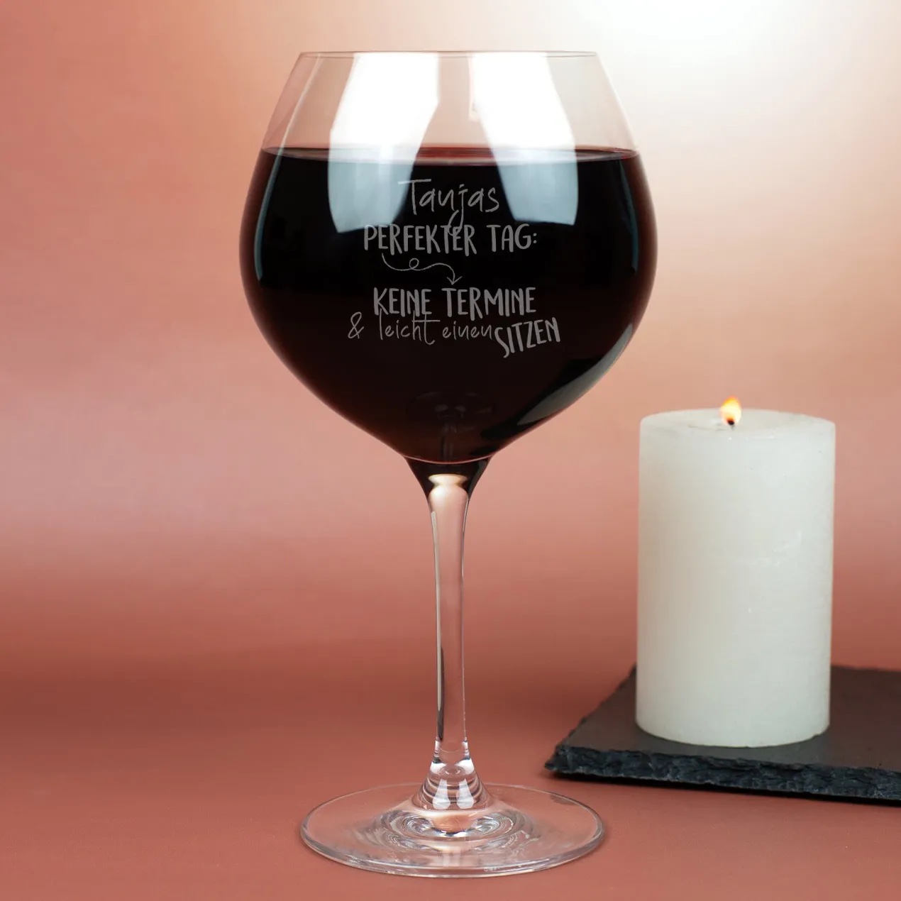 Burgunderglas von Leonardo mit Gravur 'Perfekter Tag' & Name | Personalisiertes Weinglas Geschenk