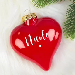 Christbaumkugel in Herzform personalisiert mit Name und Herz Motiv | Matt oder glänzend Rot