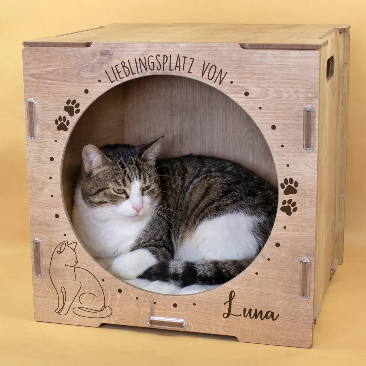 clipfritz Katzenhaus aus Holz personalisiert mit Name | Lieblingsplatz Geschenk für Katzen