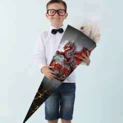 Coole Schultüte mit rotem Drache und Name