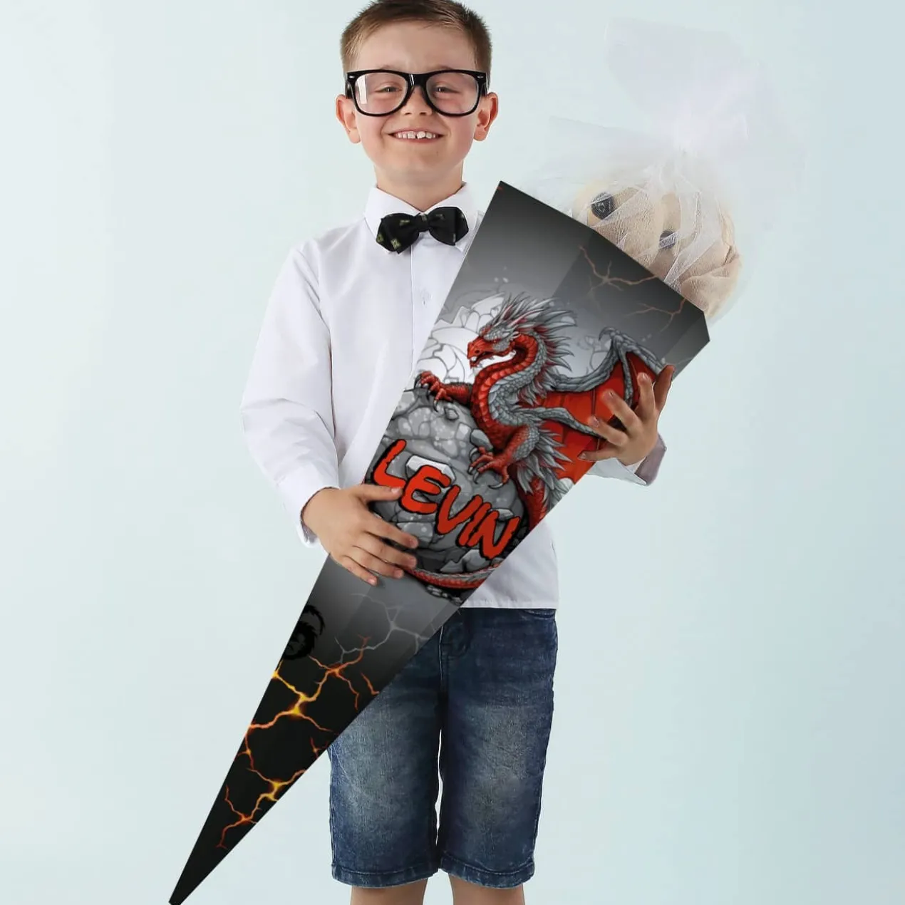 Coole Schultüte mit rotem Drache und Name