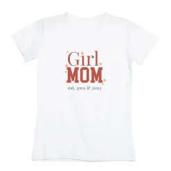 Damen T-Shirt 'Girl Mom' personalisiert mit Jahreszahl in Weiß | Geschenk zur Geburt & Muttertag