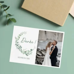 Danksagungskarte zur Hochzeit mit Eukalyptus und Ihrem Foto