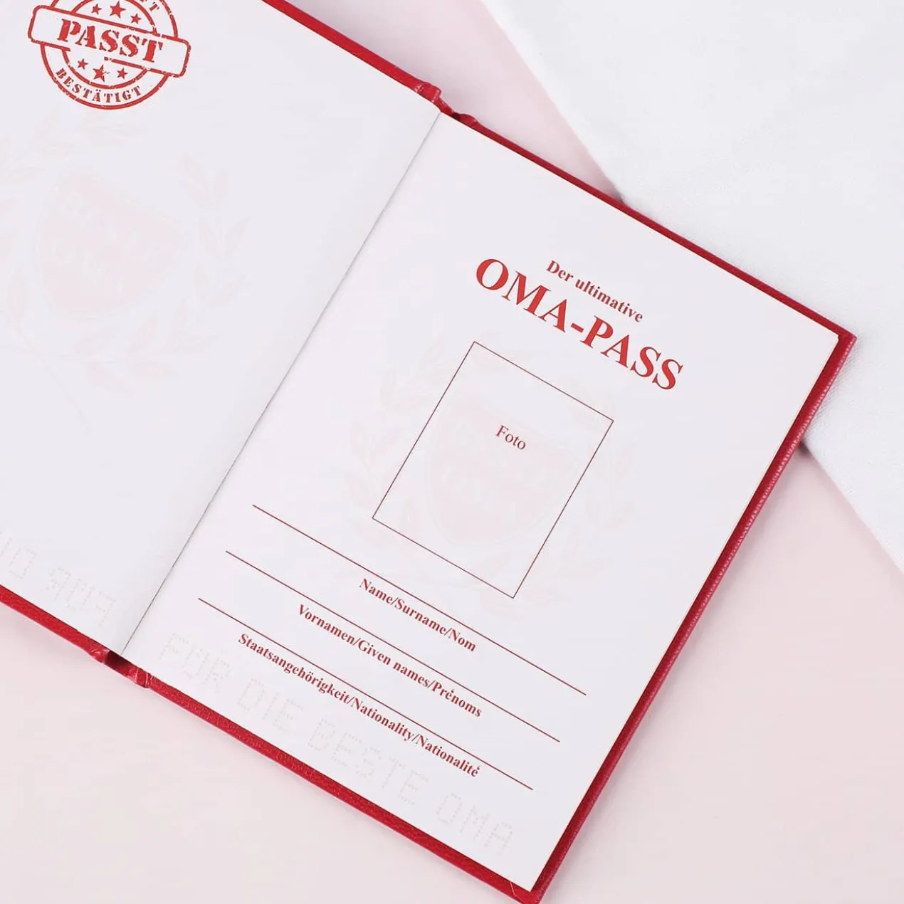 Der ultimative Oma Pass - Spaßbuch