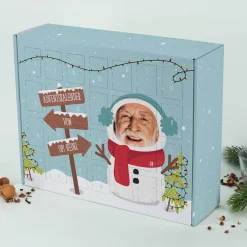 DIY Adventskalender mit verschiedenen Figuren und Ihrem Foto