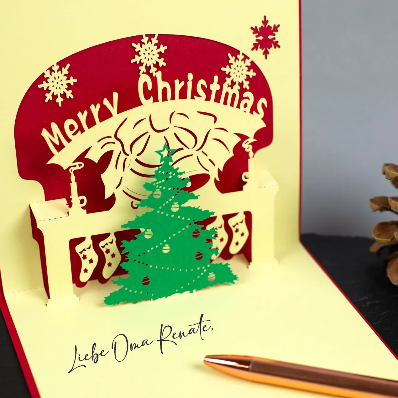 3D Weihnachts-Grußkarten mit aufklappbarem Scherenschnitt-Motiv