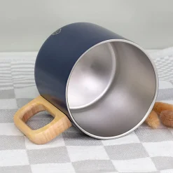 Edelstahl Tasse mit Holzgriff, Blumen Motiv & Name personalisiert | Nachhaltiges Geschenk für Frauen