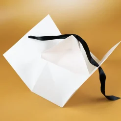 Edle Geschenkverpackung 'Eine Kleinigkeit von Herzen' mit Wunschtext personalisiert | 3 Größen