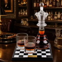 Edles Whisky Dekantier Set graviert mit Name & Wunschtext | Schach Dekanter mit König Karaffe, Gläsern