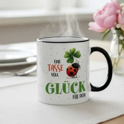 Eine Tasse voll Glück | Glückstasse aus Keramik mit schwarzem Rand & Henkel