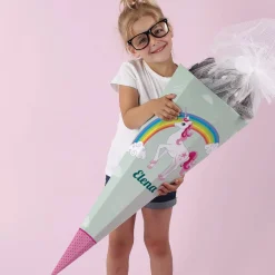 Einhorn - Schultüte für Mädchen mit Regenbogen und Wunschname