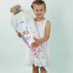 Einhorn - Schultüte mit Name und Blumen bedruckt