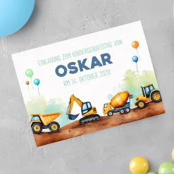 Einladungskarte zum Kindergeburtstag im Bagger und Baustellen Design mit Wunschdaten