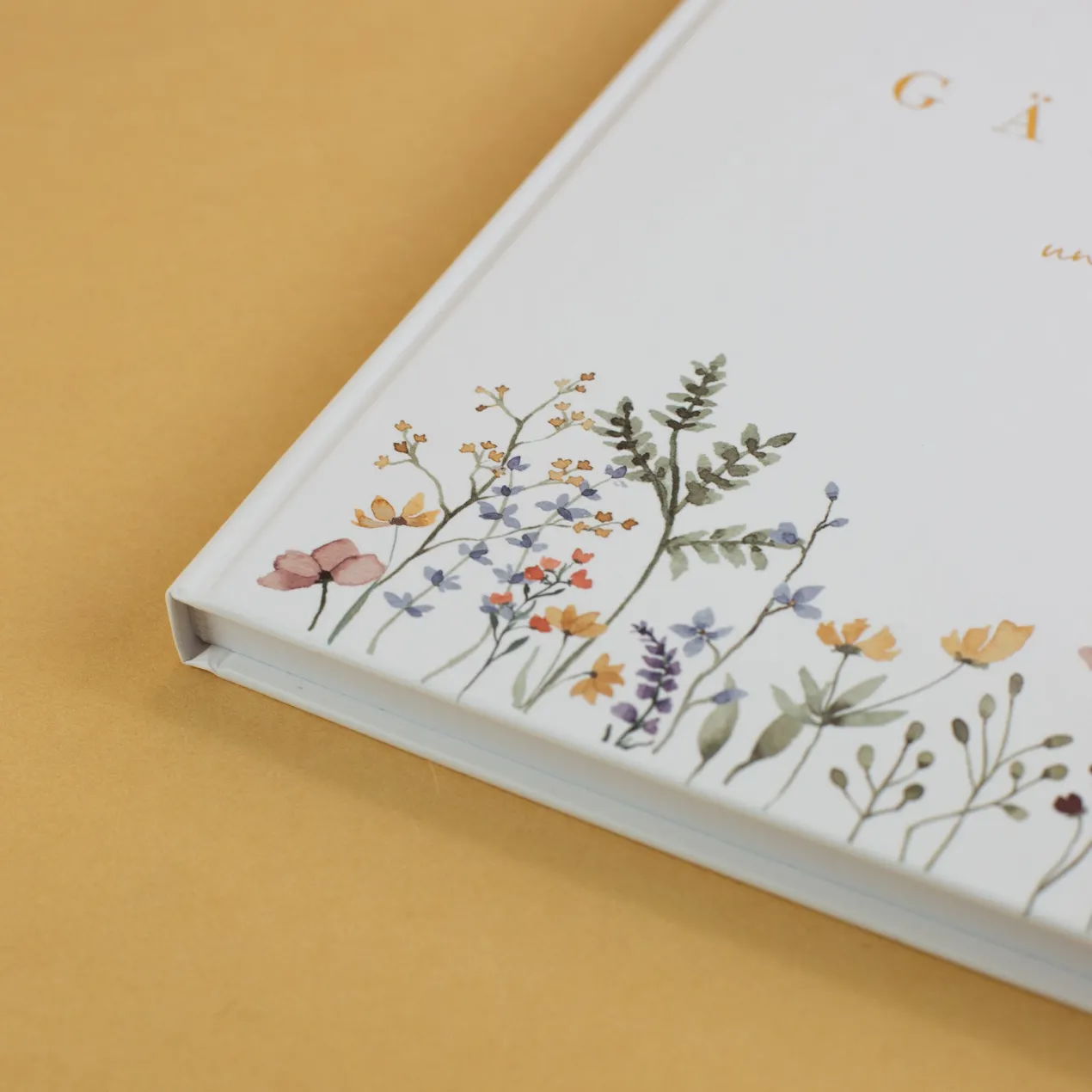 Elegantes Gästebuch zur Hochzeit personalisiert mit Namen & Datum | Illustriertes Erinnerungsbuch