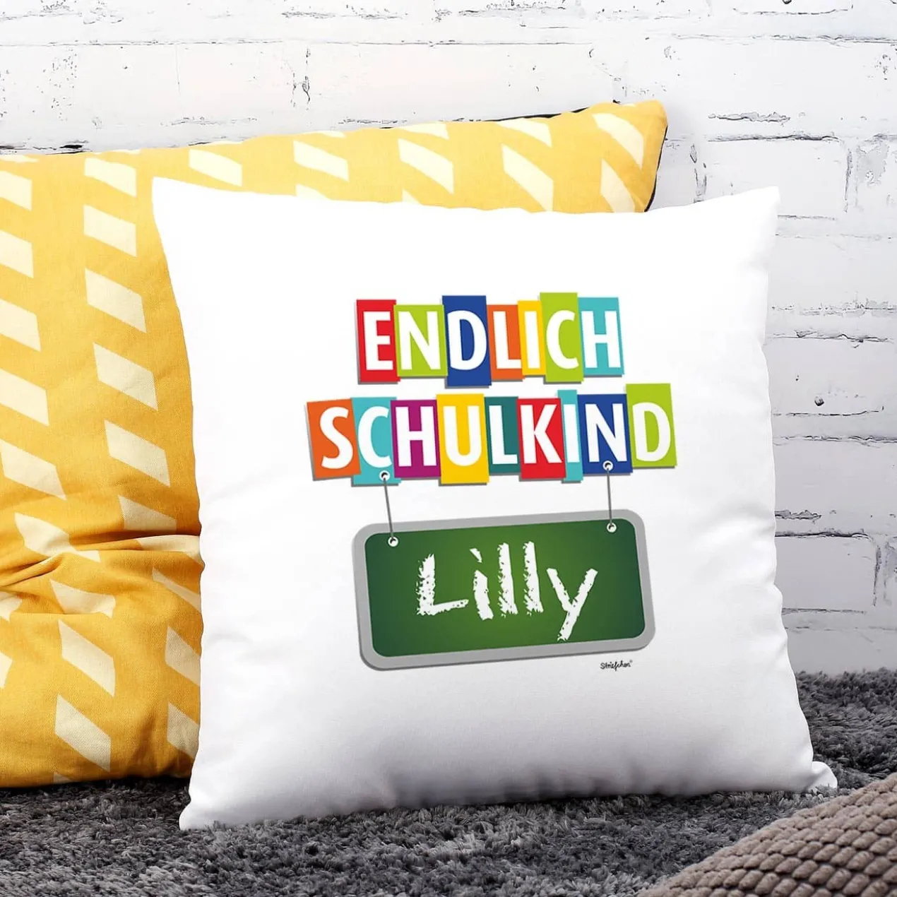 Endlich Schulkind - Kissen mit Name